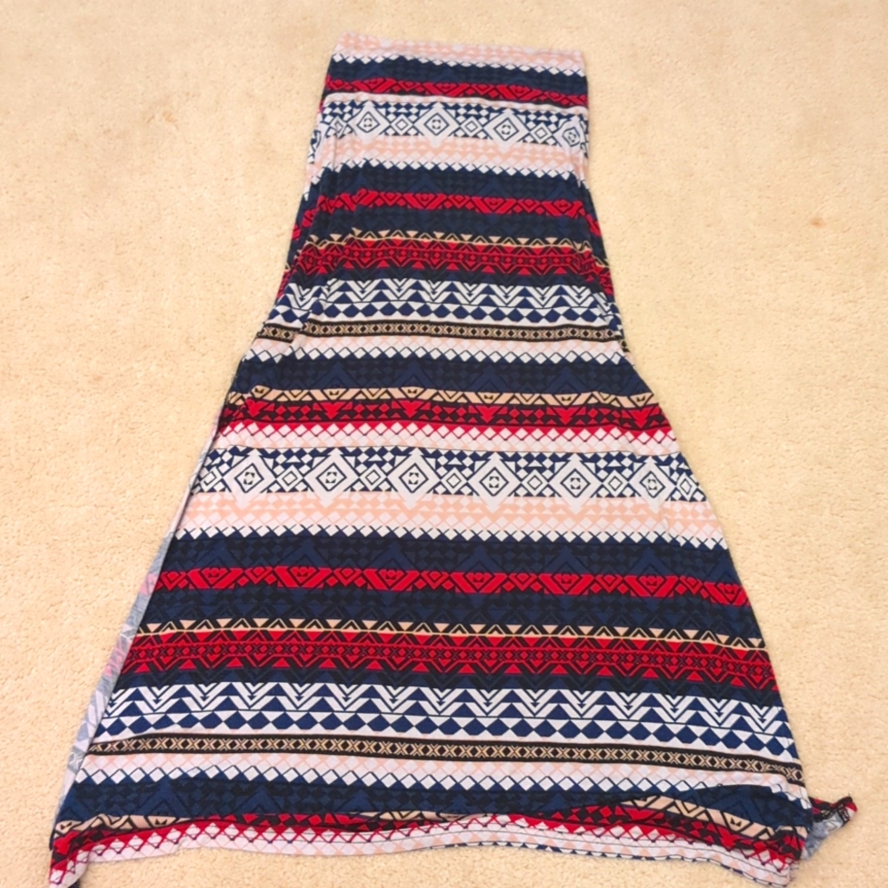 Women's Charlotte Russe High Slit Maxi Skirt Size Medium